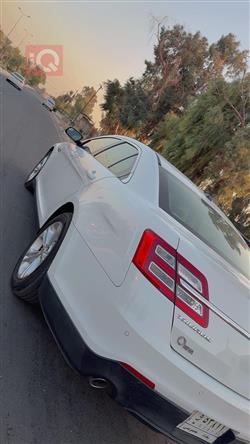 فورد تورس